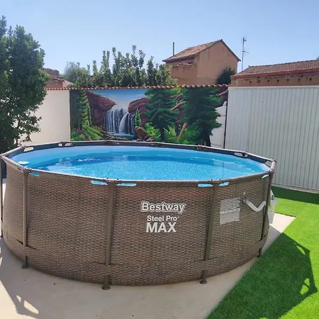 Vegasan Holiday home Santa Colomba de la Vega